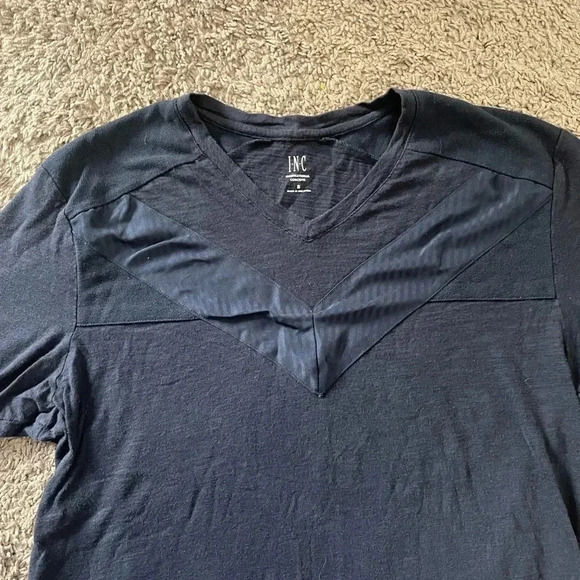 INC international concepts men’s navy top - Picture 3 of 3